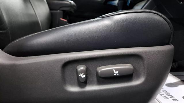 used 2005 Toyota Avalon car, priced at $5,759