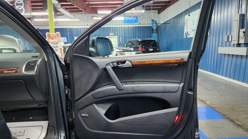 used 2015 Audi Q7 car, priced at $9,740