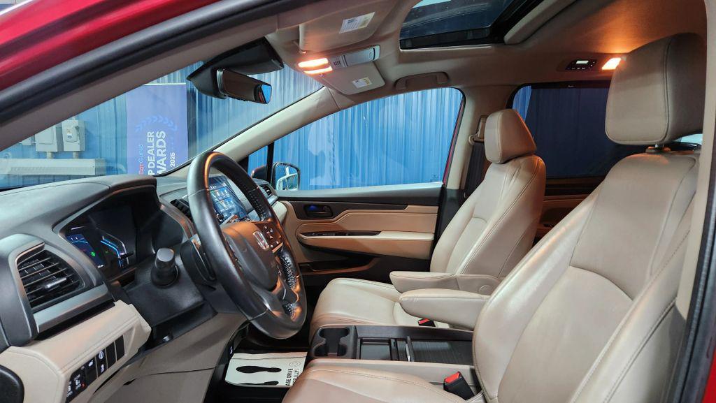 used 2021 Honda Odyssey car, priced at $17,238