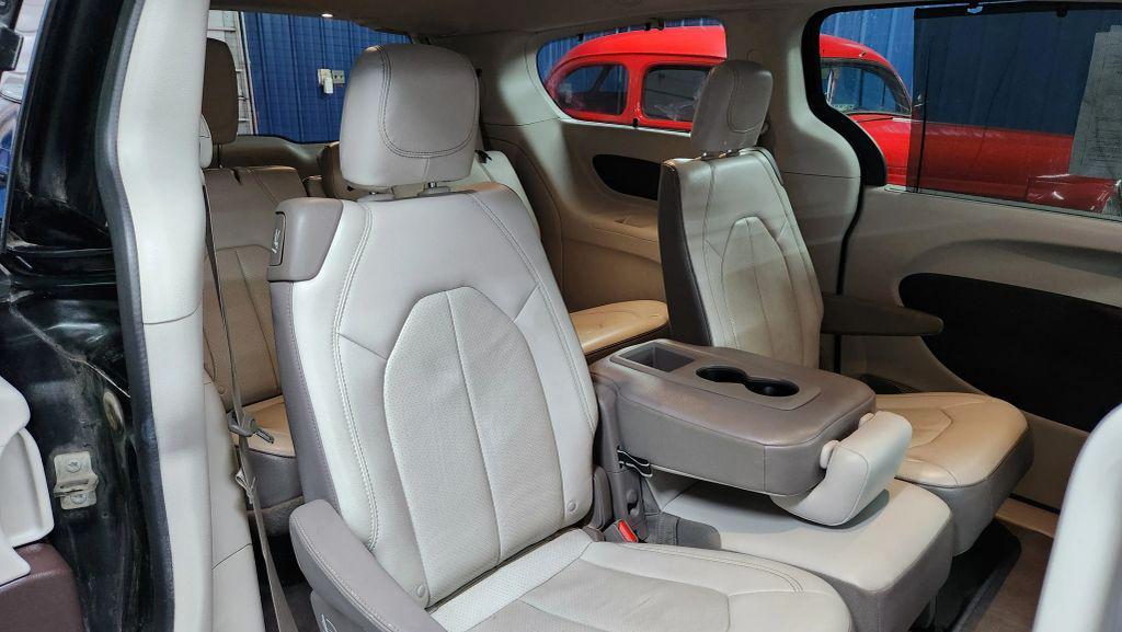 used 2018 Chrysler Pacifica car, priced at $9,938