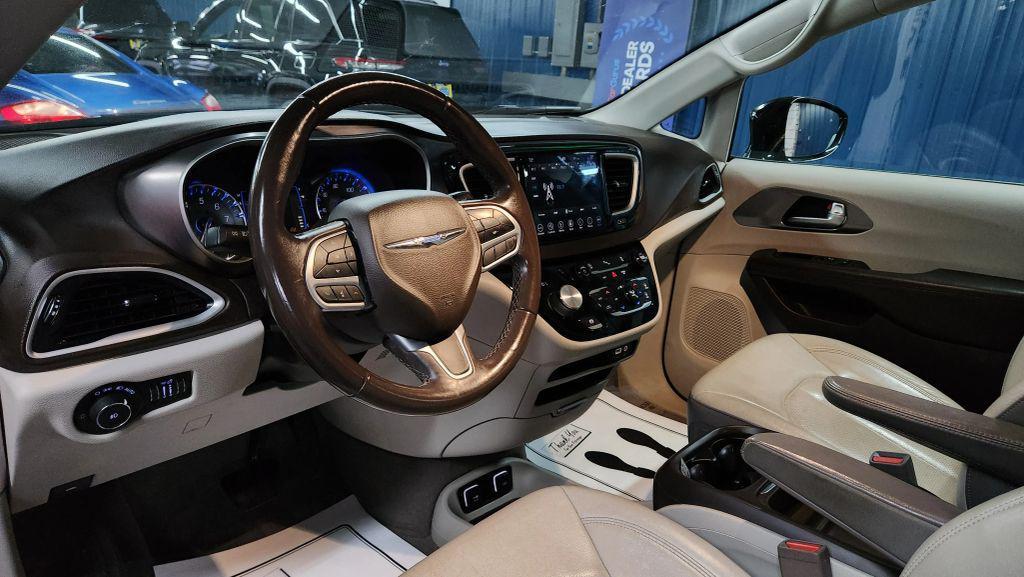 used 2018 Chrysler Pacifica car, priced at $9,938