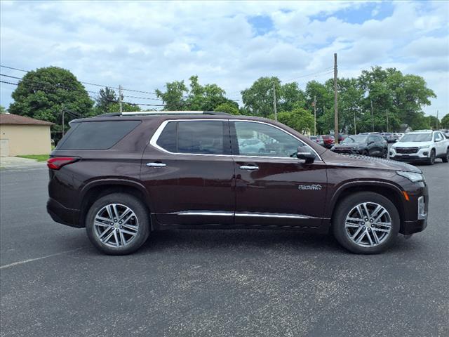 used 2023 Chevrolet Traverse car, priced at $27,995