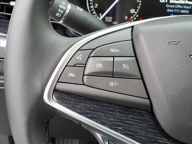 used 2025 Cadillac XT5 car, priced at $45,399