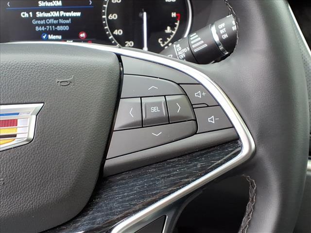 used 2025 Cadillac XT5 car, priced at $45,399