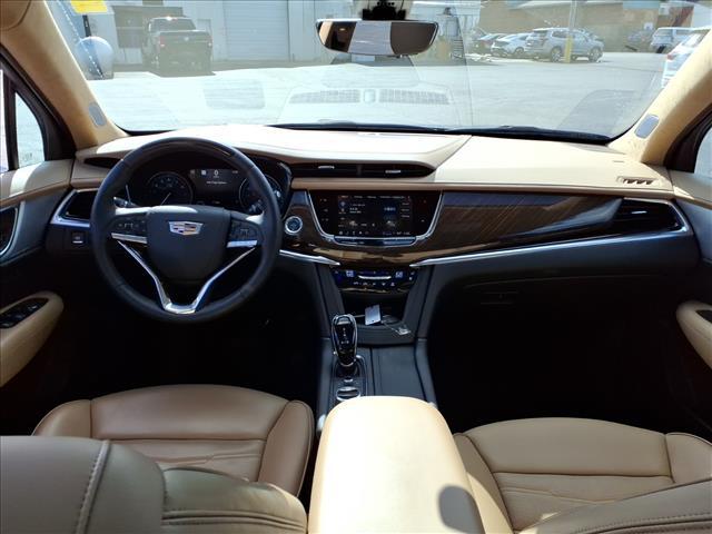 used 2025 Cadillac XT6 car, priced at $61,995