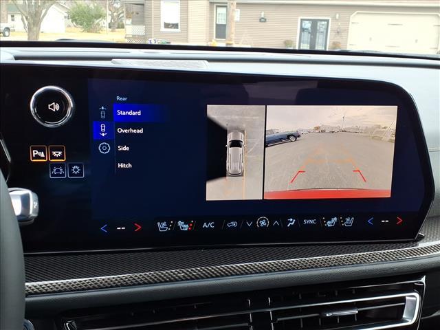 new 2026 Chevrolet Traverse car, priced at $57,915