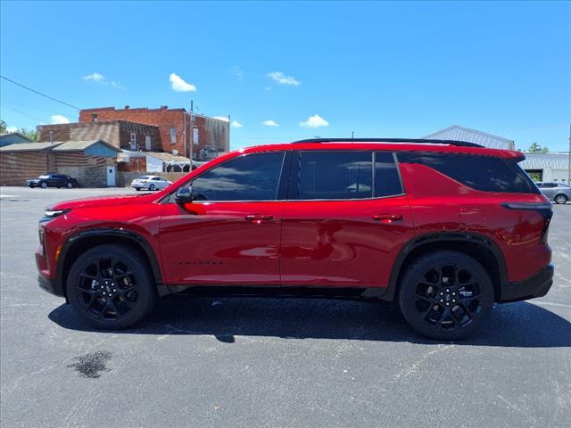 used 2024 Chevrolet Traverse car, priced at $54,895