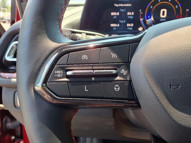 used 2024 Chevrolet Traverse car, priced at $54,895
