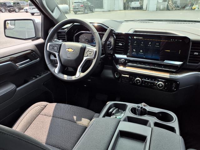 new 2025 Chevrolet Silverado 1500 car, priced at $56,570
