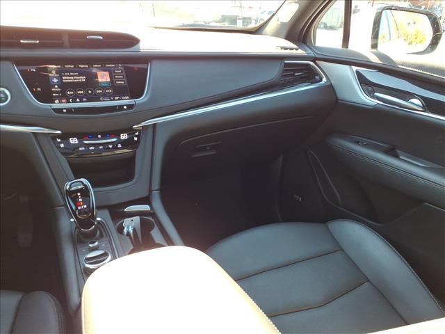 used 2025 Cadillac XT5 car, priced at $44,995