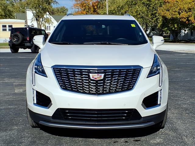used 2025 Cadillac XT5 car, priced at $44,995