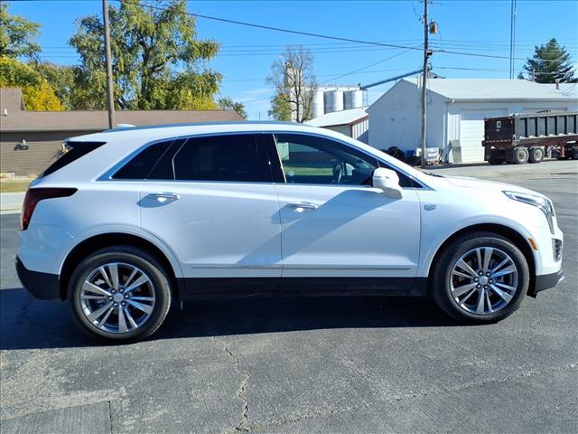 used 2025 Cadillac XT5 car, priced at $44,995