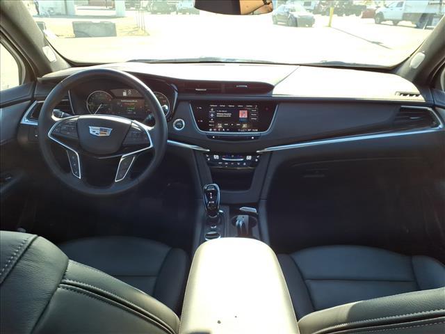 used 2025 Cadillac XT5 car, priced at $44,995