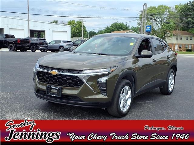 used 2024 Chevrolet Trax car, priced at $17,995