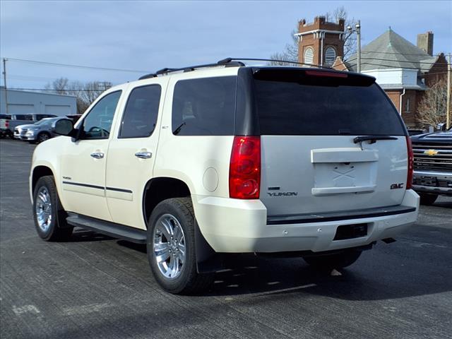 used 2012 GMC Yukon car, priced at $15,995