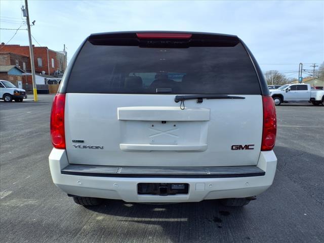 used 2012 GMC Yukon car, priced at $15,995