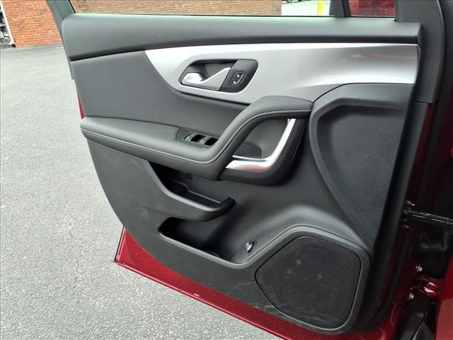 new 2025 Chevrolet Blazer car, priced at $40,490