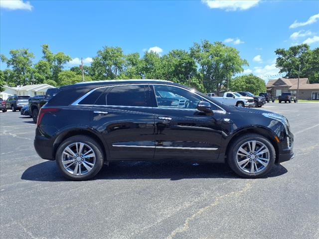 used 2025 Cadillac XT5 car, priced at $48,295