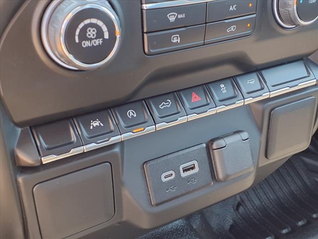 used 2024 Chevrolet Silverado 1500 car, priced at $31,995