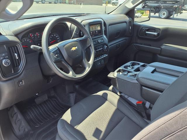 used 2024 Chevrolet Silverado 1500 car, priced at $31,995