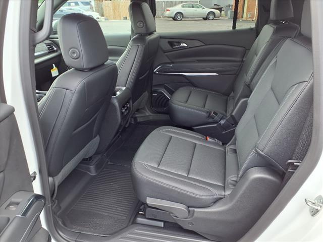 new 2025 Chevrolet Traverse car, priced at $47,995