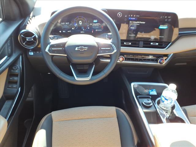 used 2025 Chevrolet Equinox car, priced at $33,595