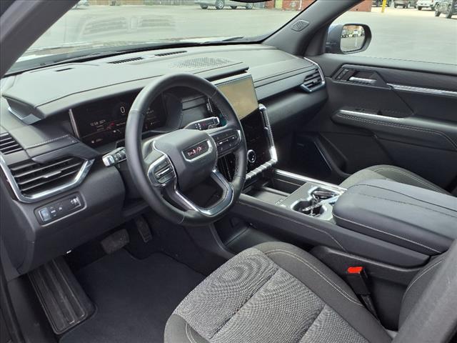 used 2025 GMC Acadia car, priced at $36,995