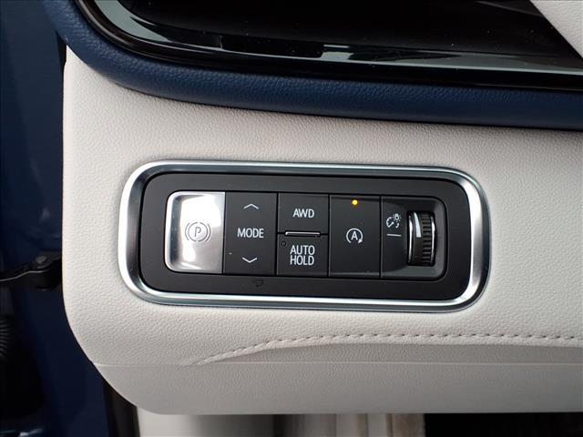 used 2025 Buick Enclave car, priced at $57,995