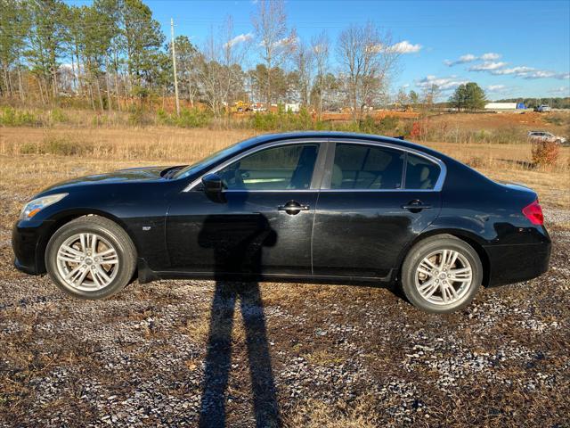 used 2015 INFINITI Q40 car, priced at $10,995