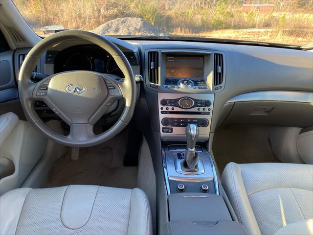 used 2015 INFINITI Q40 car, priced at $10,995