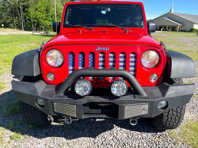 used 2015 Jeep Wrangler Unlimited car, priced at $21,450