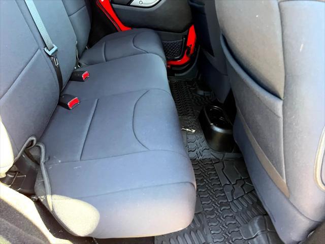 used 2015 Jeep Wrangler Unlimited car, priced at $21,450