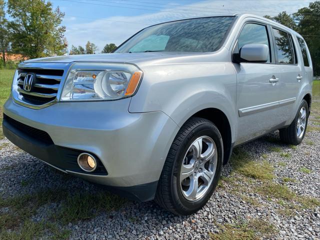 used 2014 Honda Pilot car, priced at $12,995