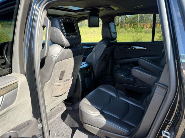 used 2018 Cadillac Escalade car, priced at $31,995