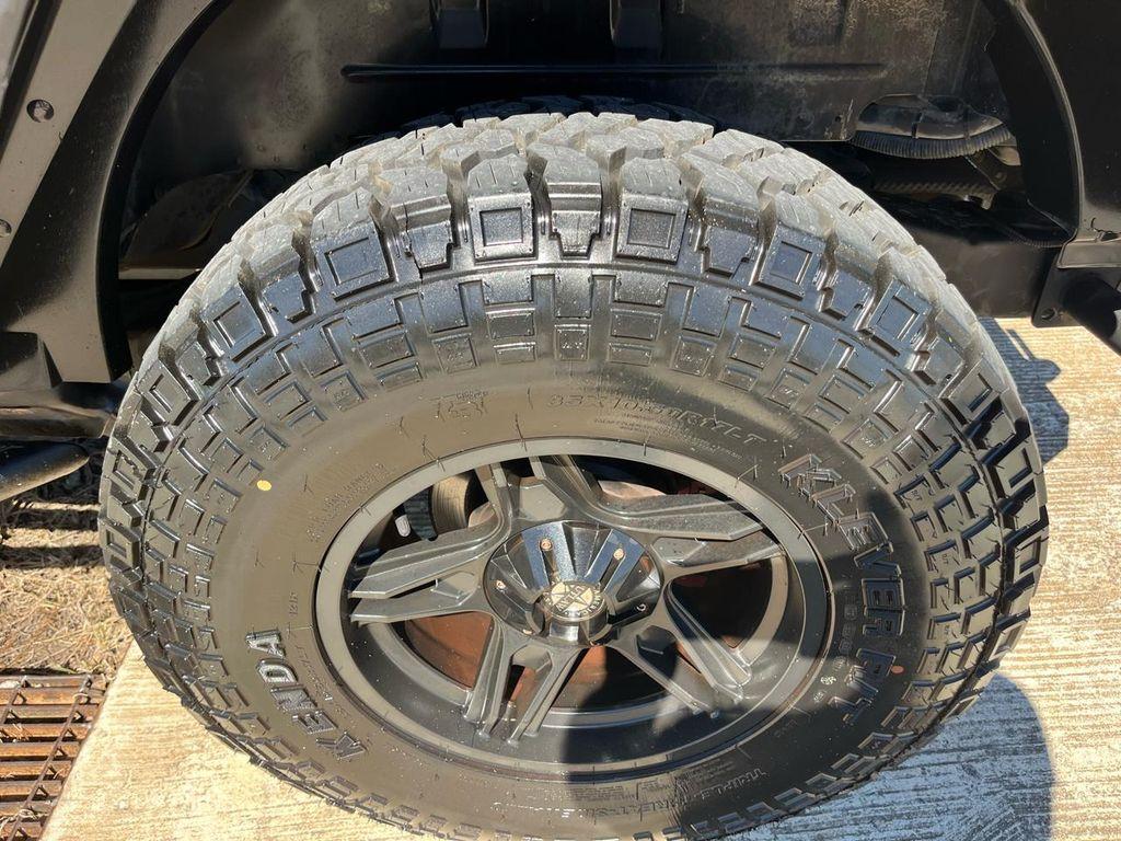 used 2015 Jeep Wrangler Unlimited car, priced at $16,340