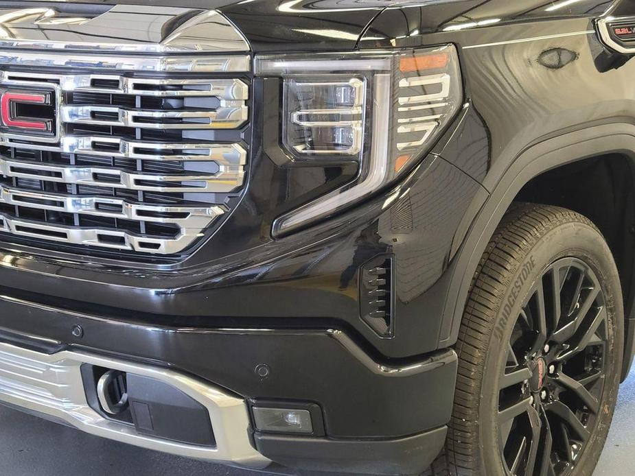 new 2024 GMC Sierra 1500 car, priced at $73,735