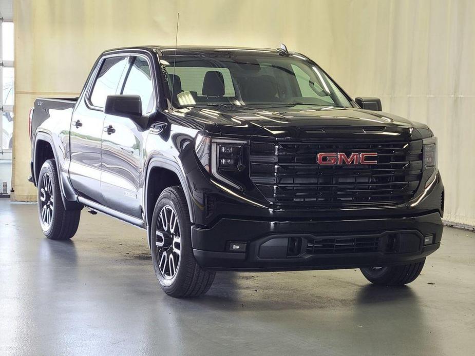 new 2024 GMC Sierra 1500 car, priced at $53,690