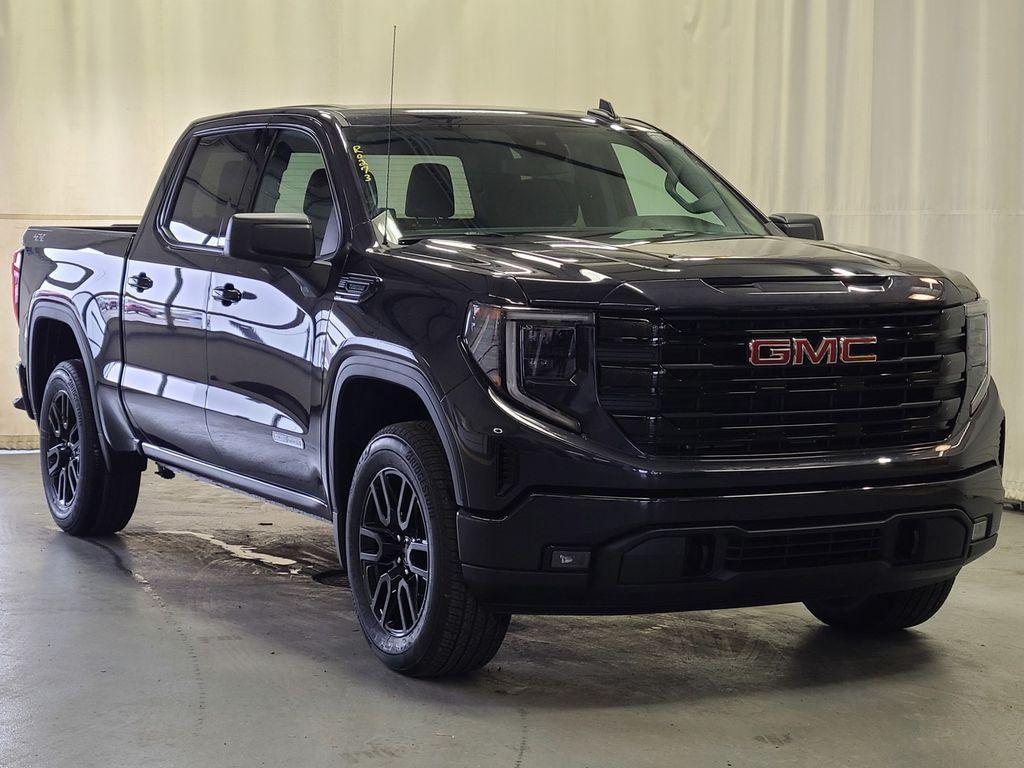 new 2025 GMC Sierra 1500 car, priced at $53,390