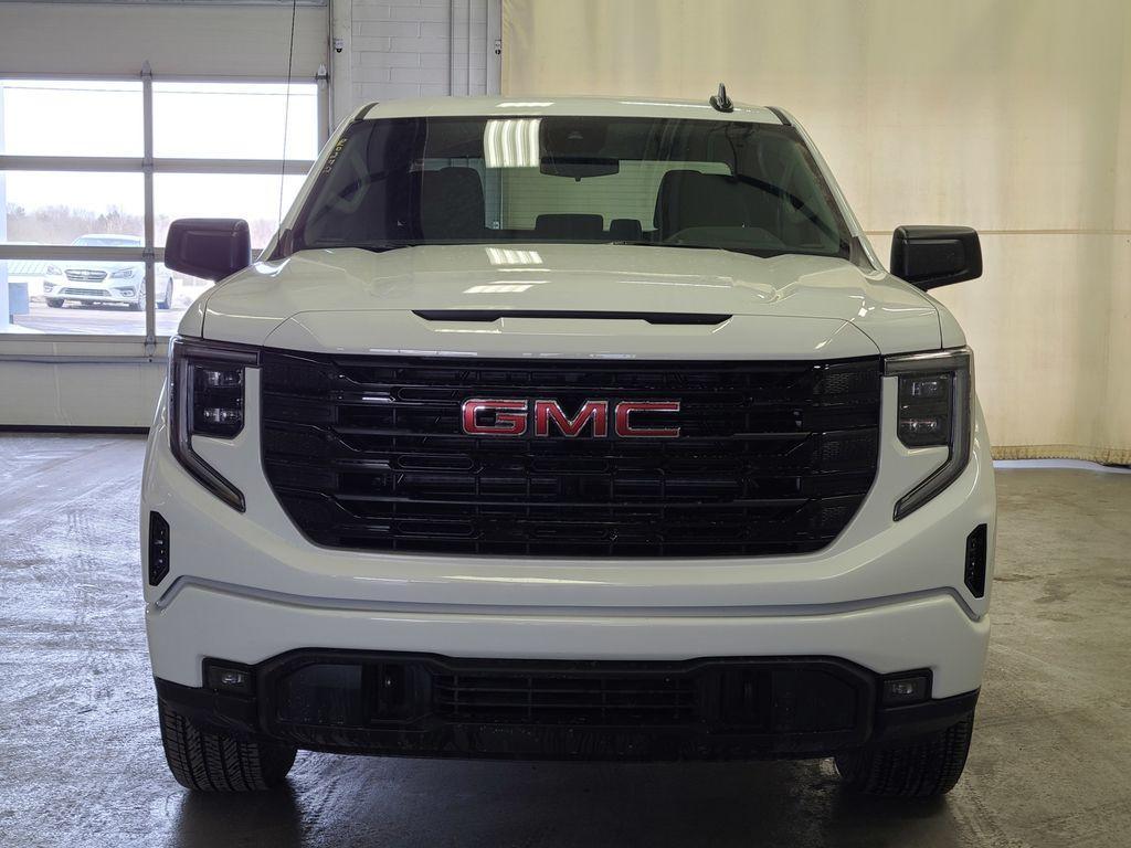 new 2025 GMC Sierra 1500 car, priced at $51,340