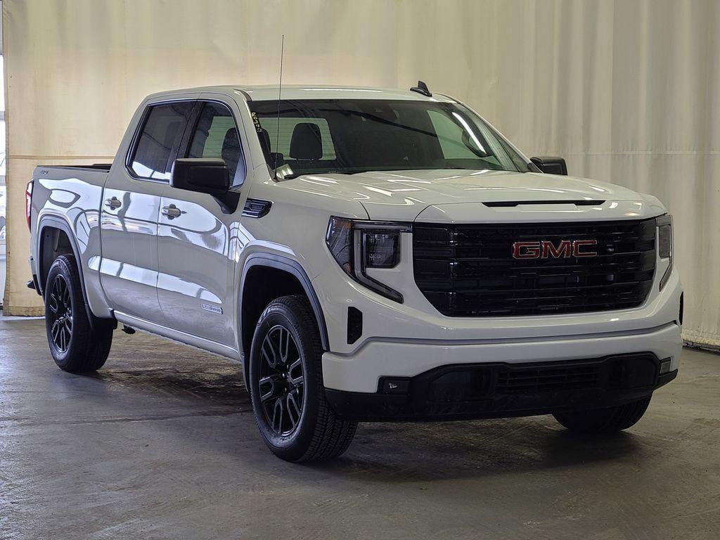 new 2025 GMC Sierra 1500 car, priced at $51,340