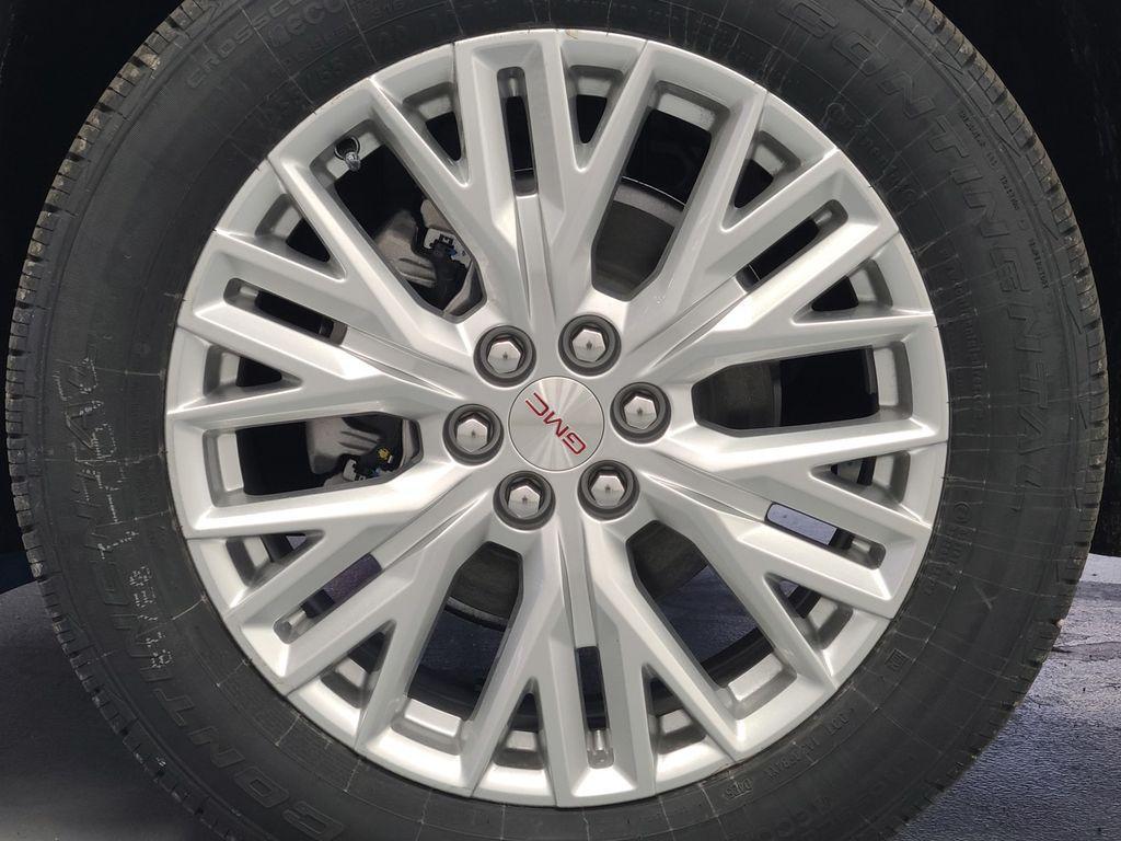 new 2025 GMC Acadia car, priced at $48,275