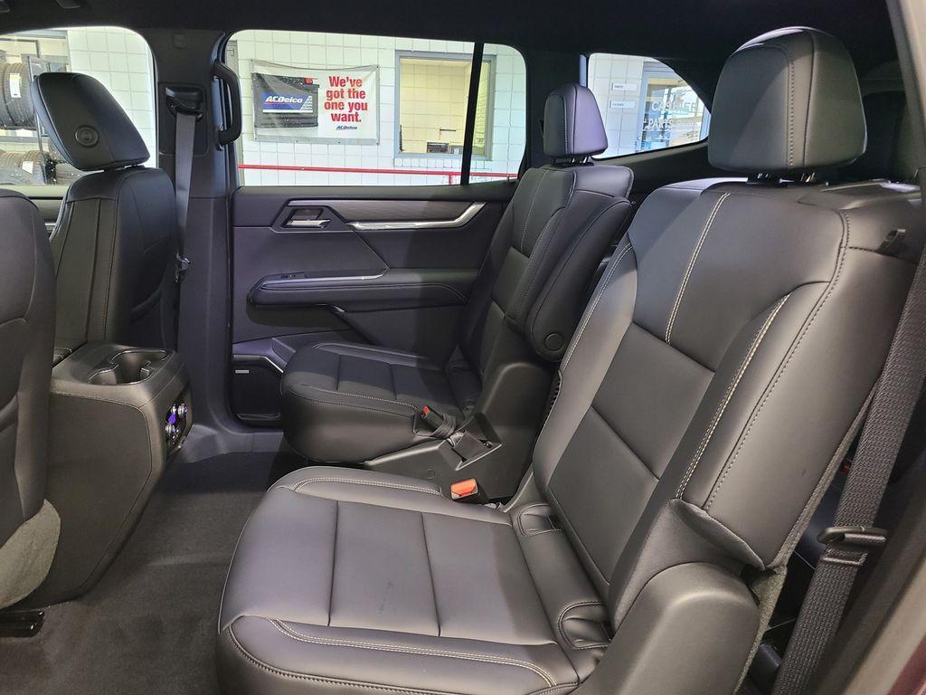 new 2025 GMC Acadia car, priced at $48,275