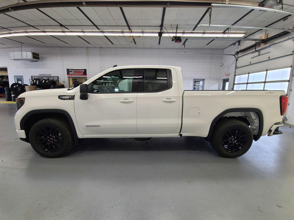 new 2025 GMC Sierra 1500 car