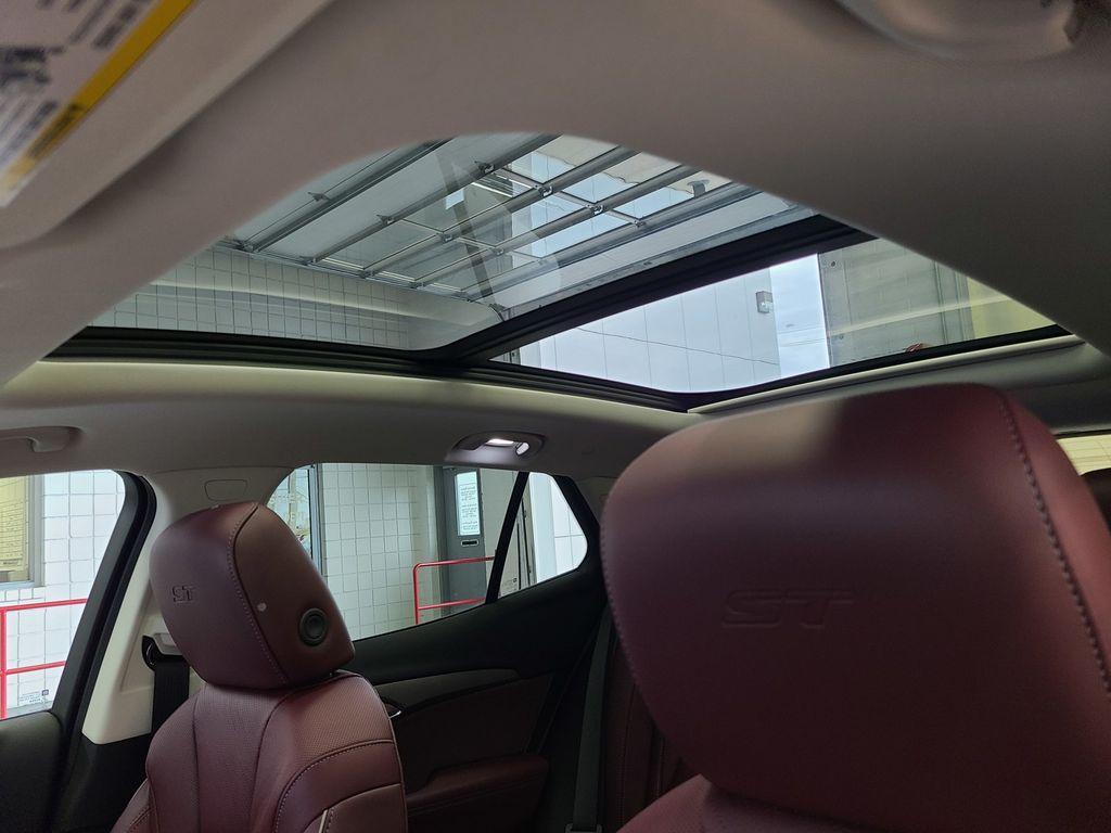 new 2025 Buick Envision car, priced at $43,735
