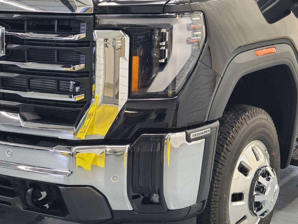 new 2026 GMC Sierra 3500 car, priced at $85,085