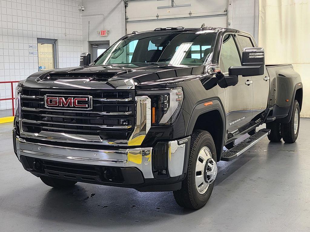 new 2026 GMC Sierra 3500 car, priced at $85,085