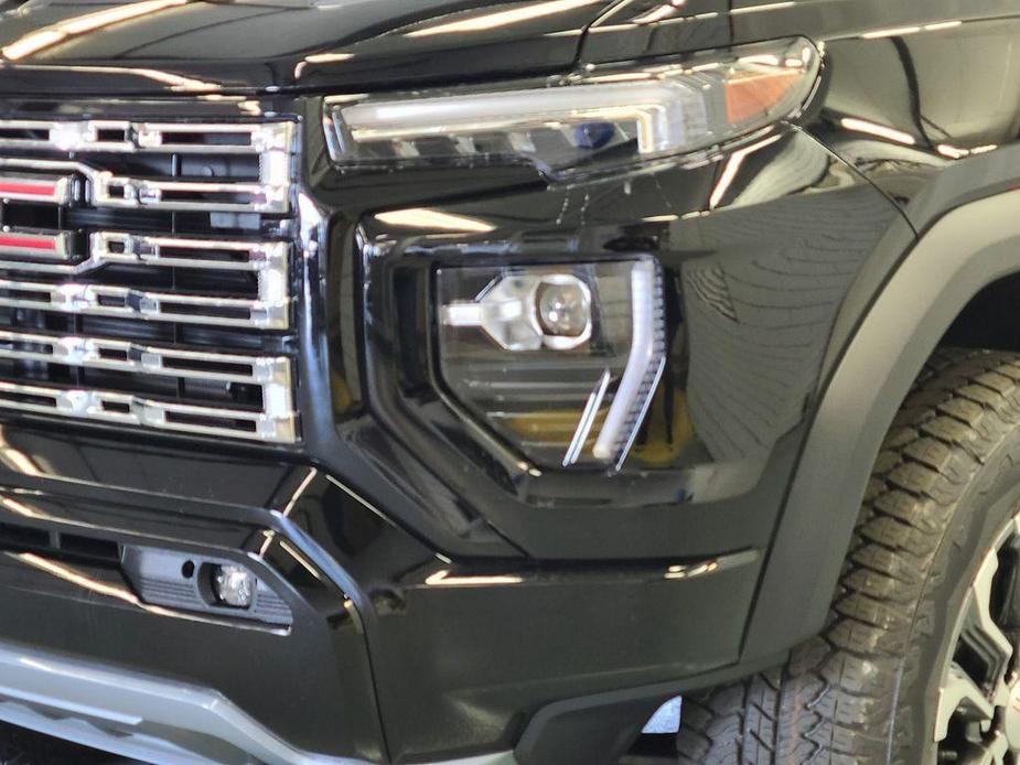 new 2024 GMC Canyon car, priced at $52,800