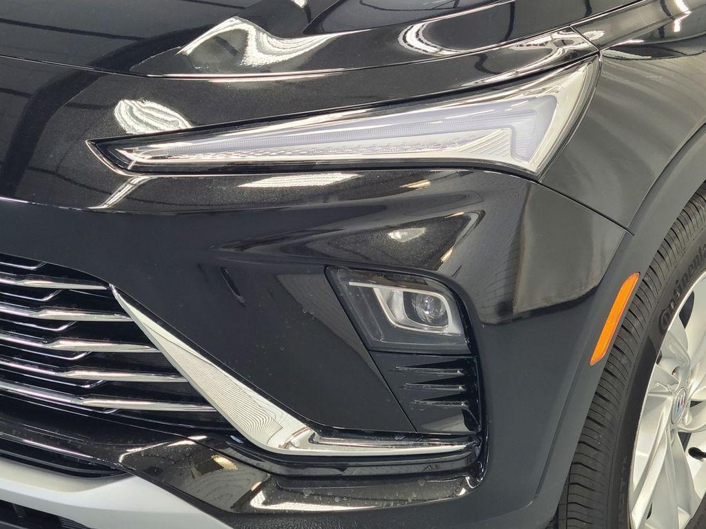 new 2025 Buick Envista car, priced at $25,179