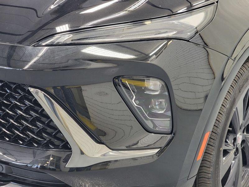 new 2025 Buick Envision car, priced at $44,240