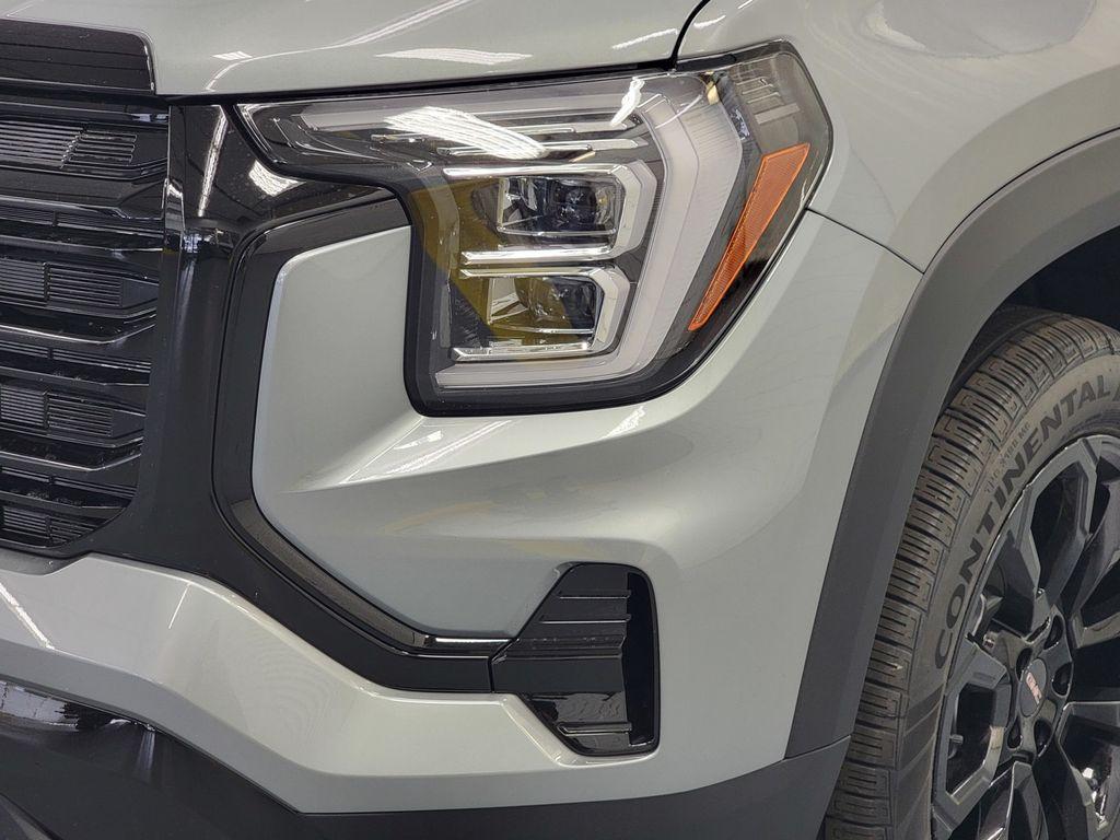 new 2026 GMC Terrain car, priced at $37,380